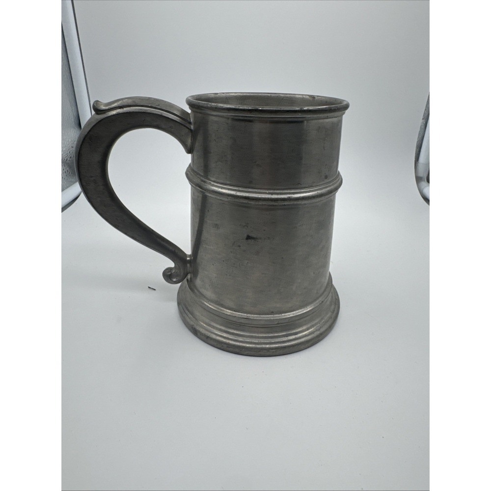 ENGLISH PEWTER TANKARD GLASS BOTTOM—Feather Thumb Rest